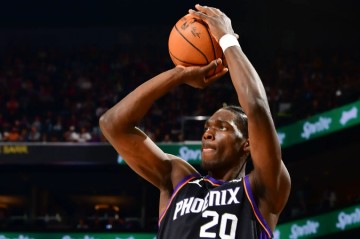 爱网页版-发展联盟表现相当可靠，太阳锋线新星什么时候才能在NBA站稳脚跟